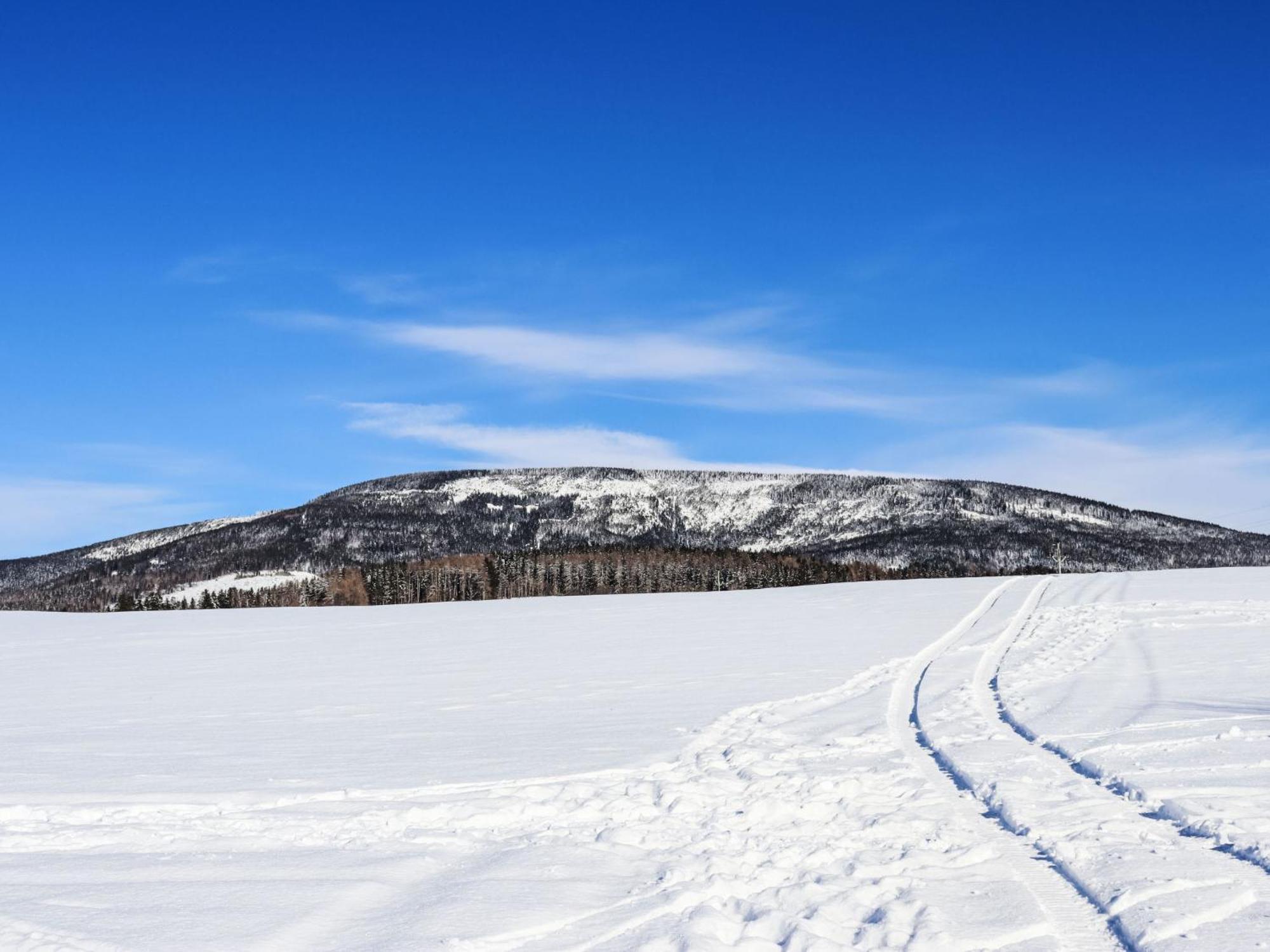 Holiday Home Holiday Hill 51 By Interhome Cista  エクステリア 写真