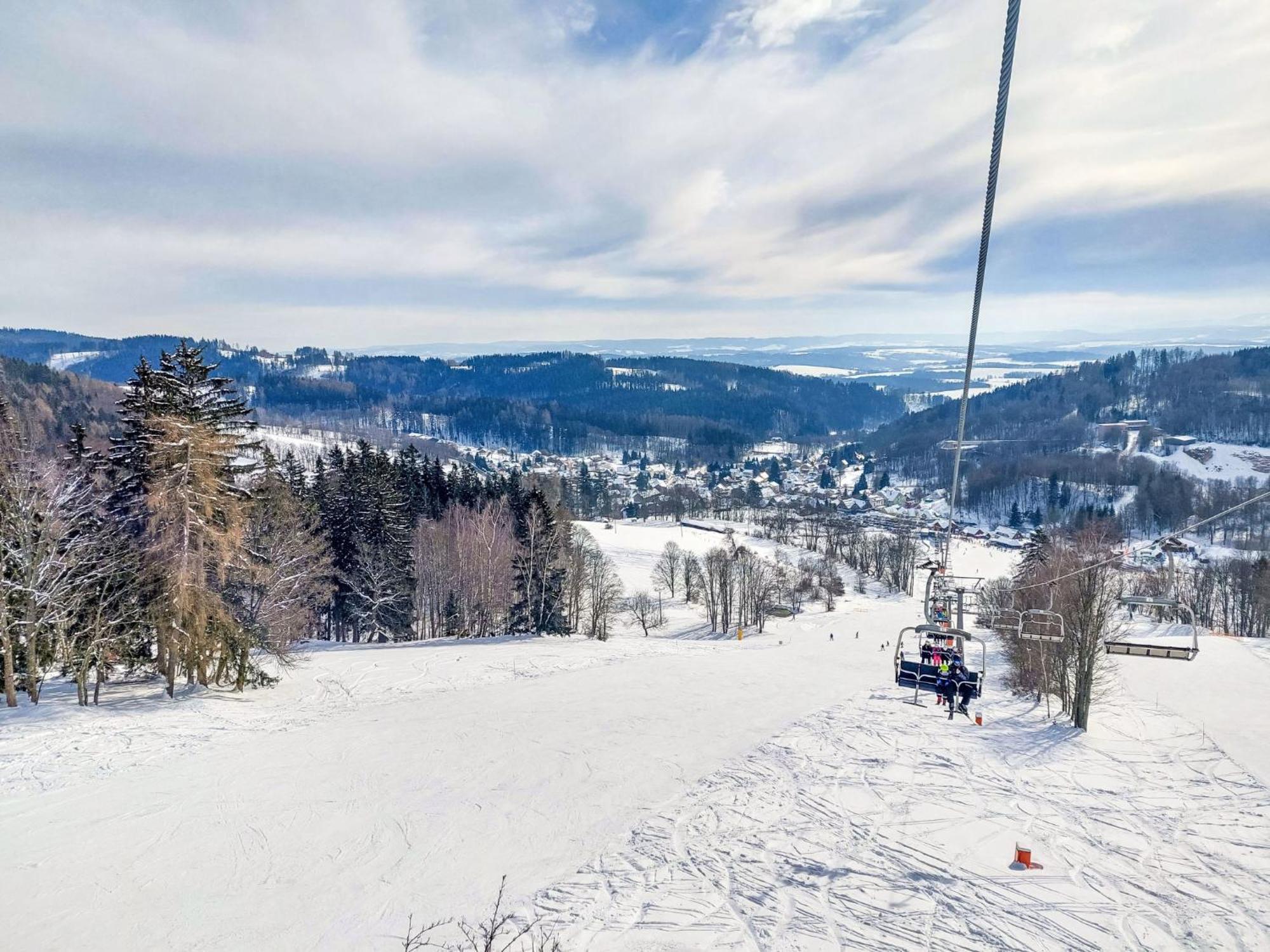 Holiday Home Holiday Hill 51 By Interhome Cista  エクステリア 写真